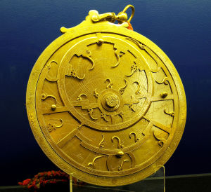 1024px-Astrolabe-Persian-18C